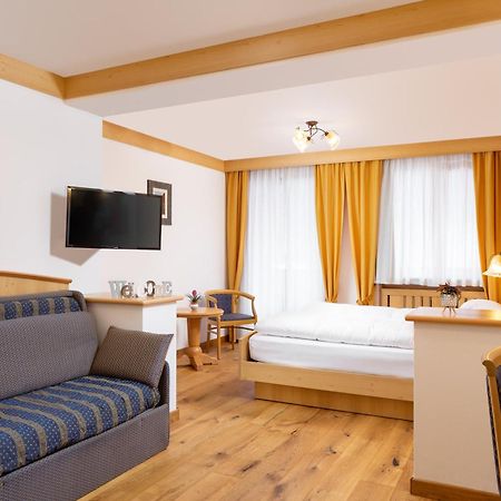 Hotel Pareda Canazei Εξωτερικό φωτογραφία