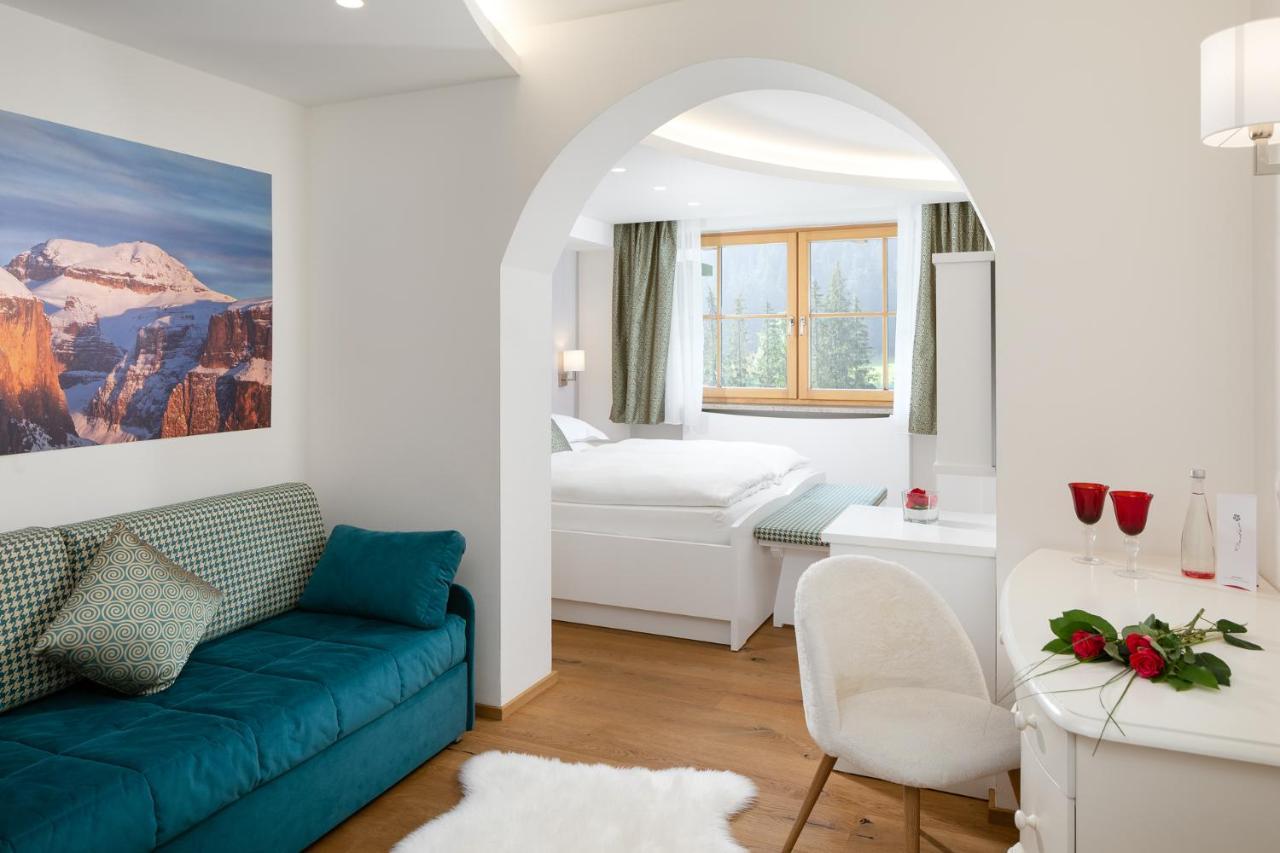 Hotel Pareda Canazei Εξωτερικό φωτογραφία