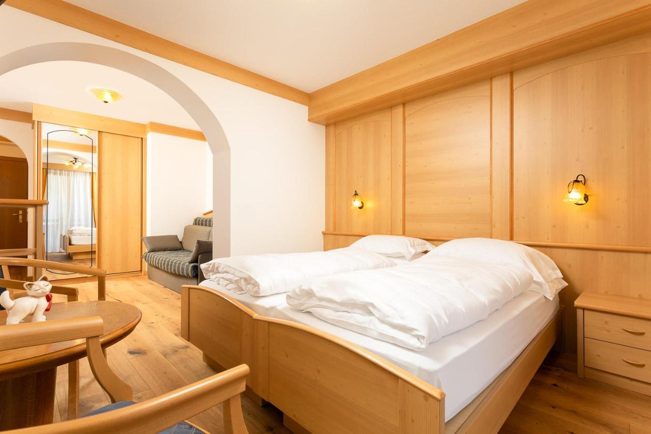 Hotel Pareda Canazei Εξωτερικό φωτογραφία