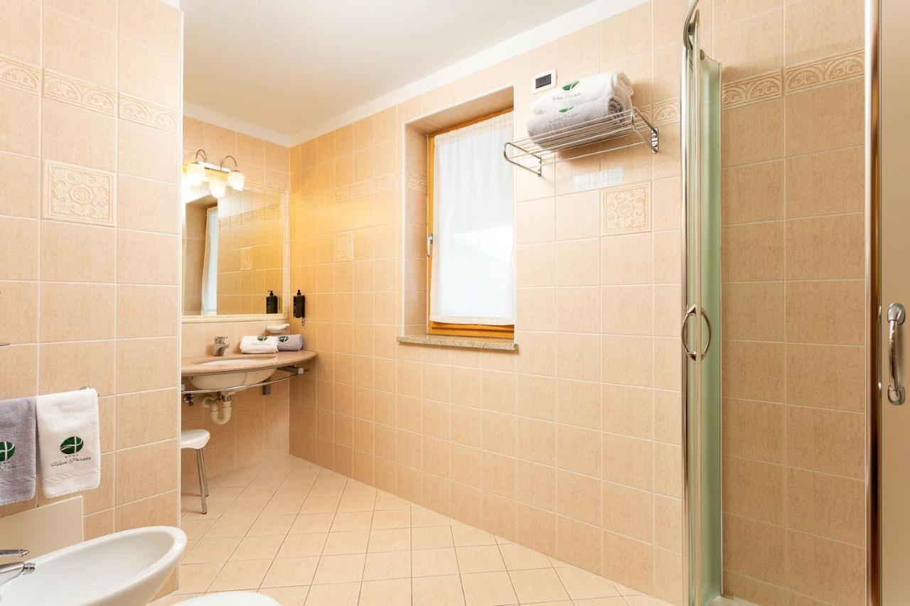 Hotel Pareda Canazei Εξωτερικό φωτογραφία