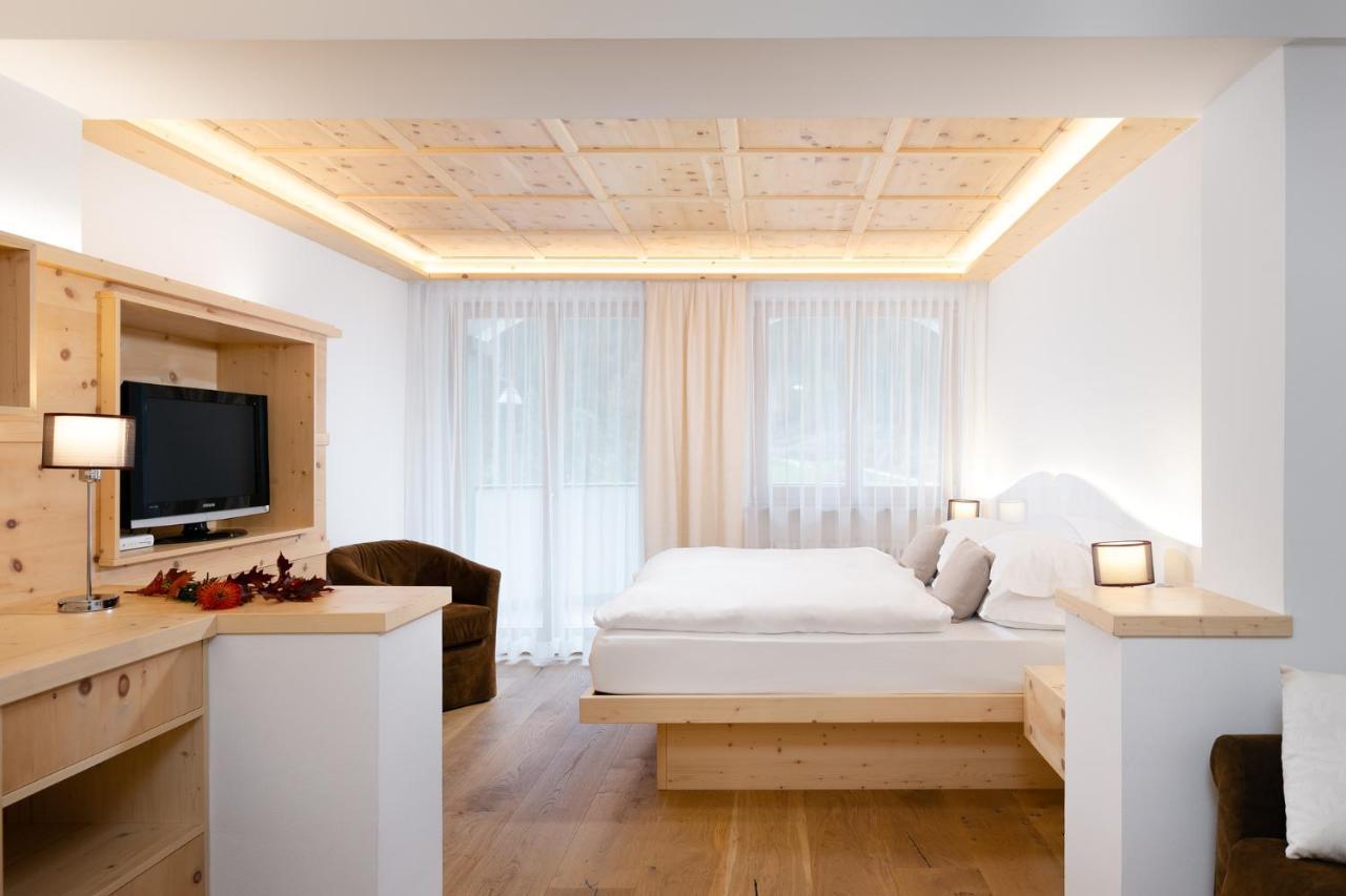 Hotel Pareda Canazei Εξωτερικό φωτογραφία