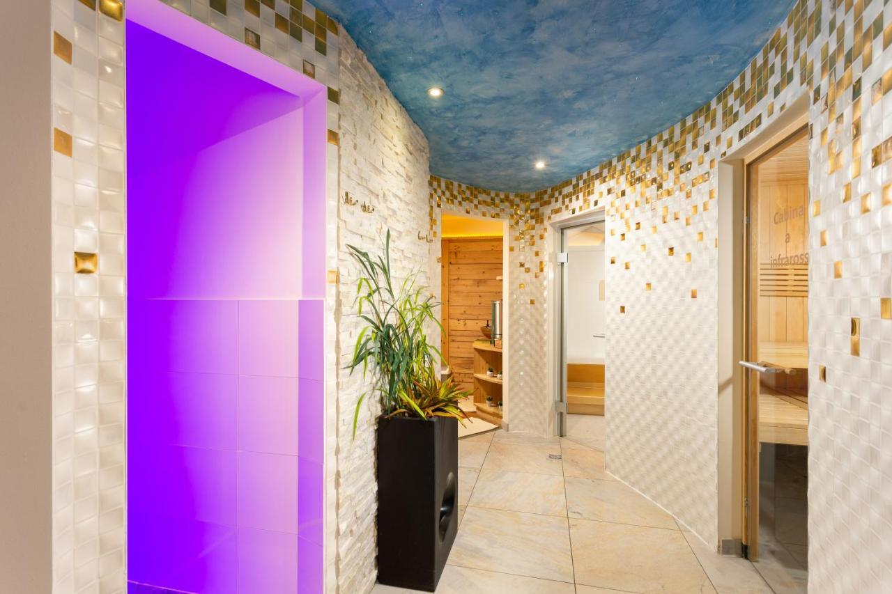 Hotel Pareda Canazei Εξωτερικό φωτογραφία
