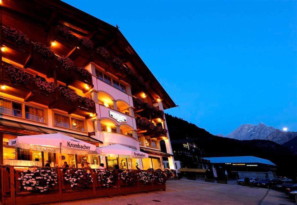 Hotel Pareda Canazei Εξωτερικό φωτογραφία