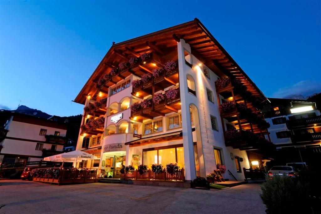 Hotel Pareda Canazei Εξωτερικό φωτογραφία
